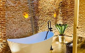 Luxury, Private Wellness In Prado Museum New Aug21